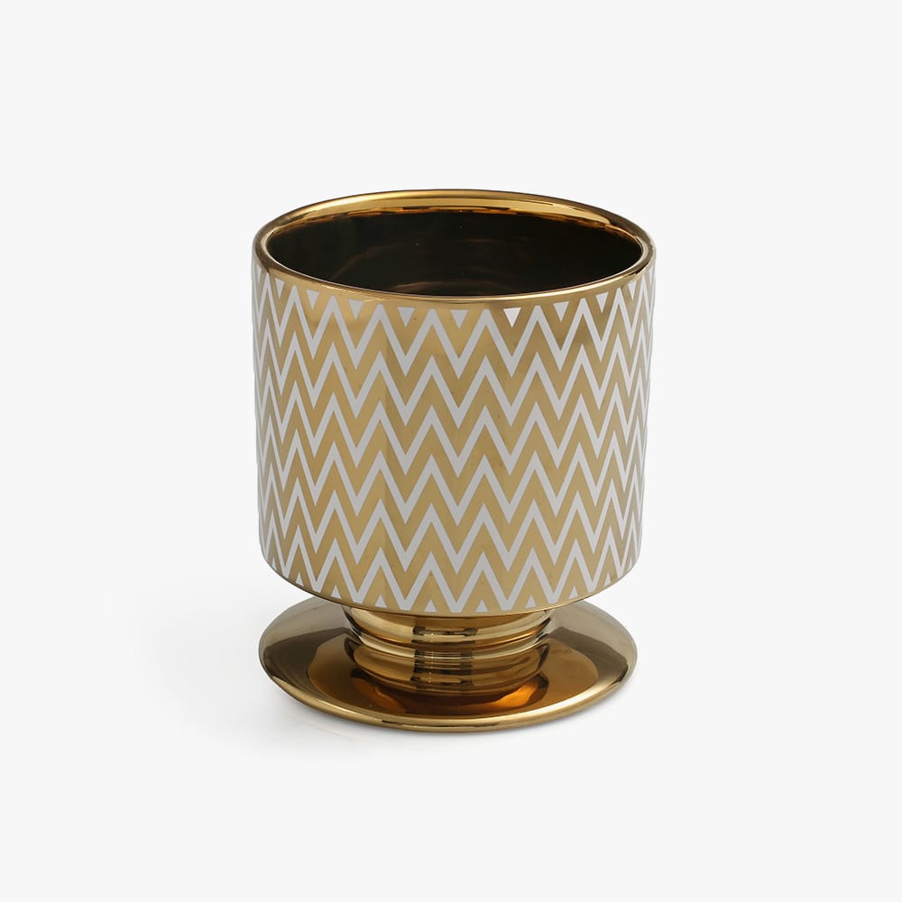 ZIGZAG Coupe au design ondulé dont la finition dorée captent la lumière avec majesté contient un assortiment de 500g de chocolats 2 ZIGZAG – Image 2