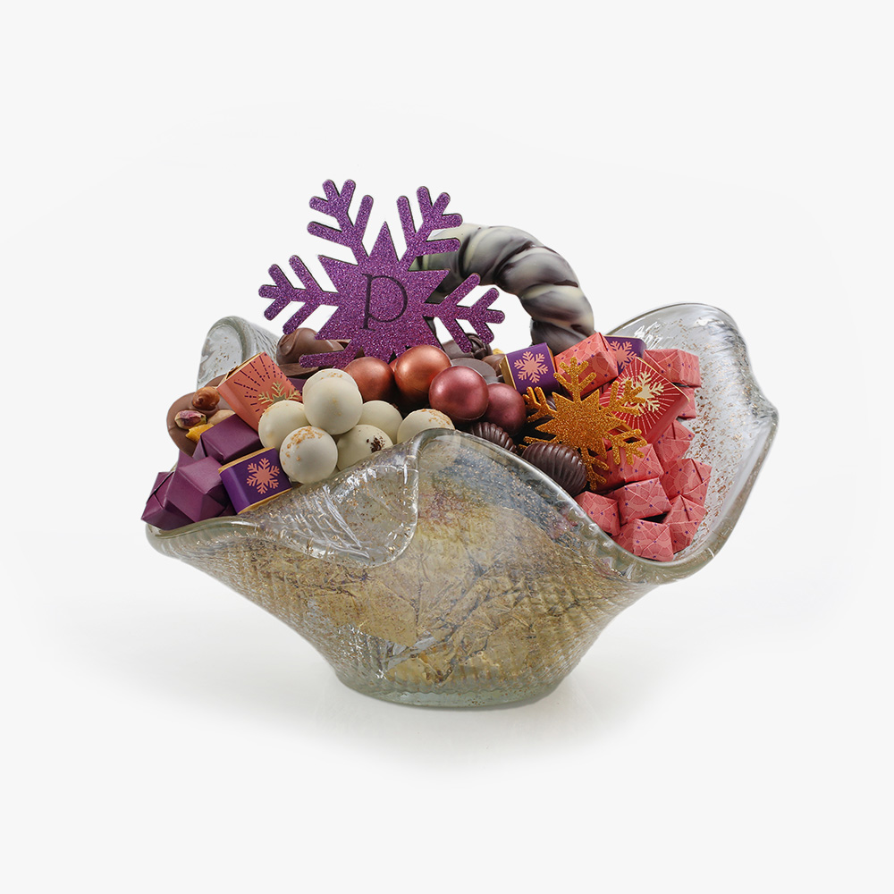 VAGUE Coupe en verre de Murano au design givré et raffiné contient un assortiment de 1000g de chocolats 1 VAGUE